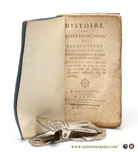 Histoire des modes Françaises, ou Révolutions du costume en France, depuis l'établissement de la Monarchie jusqu'à nos jours. Contenant tout ce qui concerne la tête des Français, avec des recherches sur l'usage des Chevelures artificielles chez les Anciens. And: Supplément contenant Les Recherches sur les Chevelures artificielles. — (Molé, Guillaume-François-Roger).)