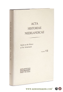Officials in Town and Countryside... / What is New Socially... / The Nameless Homeland of Erasmus... / Dutch Men-of-War... / Thorbecke, A Liberal Statesman... / J. Thorbecke and the Churches / Darwin and our Forefathers... / Survey of recent Dutch Historiography / Belgian Historiography... — Prevenier, W. / R. Van Uytven / J. J. Poelhekke / J. R. Bruyn / J. C. Boogman / J. A. Bornewasser / J. G. Hegeman / Alice C. Carter / W. Blockmans / W. Brulez / R. Van Eenoo.