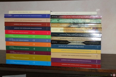 Jaarboek voor Nederlandse Boekgeschiedenis. Jaarboek 1 t/m 27 = 1994 t/m 2020 (complete run) — N/A
