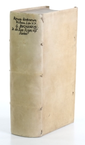 Rerum scoticarum historia [ Main-work of the Scottish humanist George Buchanan (1506-1582 ) ] with at the end his famous treatise: De iure regni apud Scotus, dialogus. — Buchanan, G.
