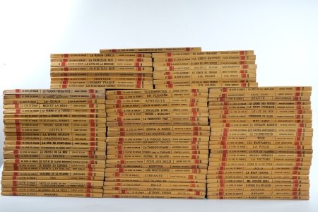 Lot with 91 livres de LE LIVRE DE DEMAIN / Corthis, Duvernois, Boylesve, Villetard, Flaubert, Harry, Elder, Chateaubriant, Boutet, Mauriac, Beaunier, Chérau, Bailly, Duhamel, Jaloux, Duvernois, Corthis, Frank, Bibesco, Cocteau, Maran, Troyat... [ and many others, see pictures for all titles present ]. — Livre de Demain;