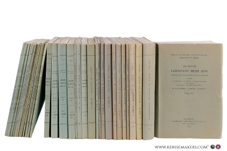 Archivum Latinitatis Medii Aevi, consociatarum academiarum auspiciis conditum - Union Academique Internationale Bulletin du Cange. Volumes 1(1924) - 19(1946), [1e - 22e Année] in original wrappers, together 31 books. — Baxter, J. H. / C. H. Beeson / a.o.