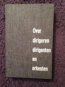 Over dirigeren, dirigenten en orkesten. Met talrijke foto's en tekeningen — Metz, Louis